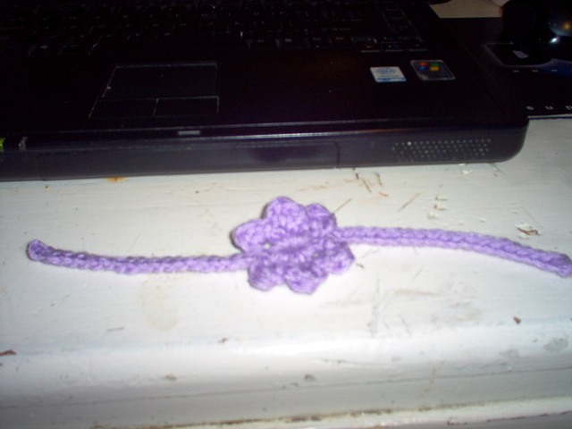Small Flower With Ties