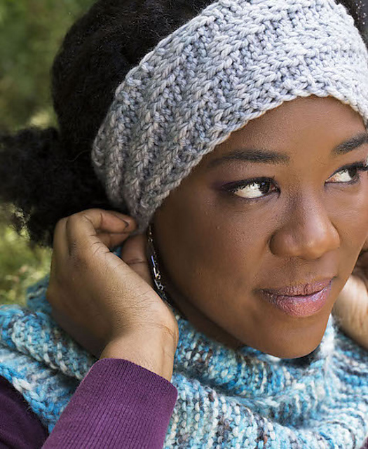 Textured Stripes Earwarmer
