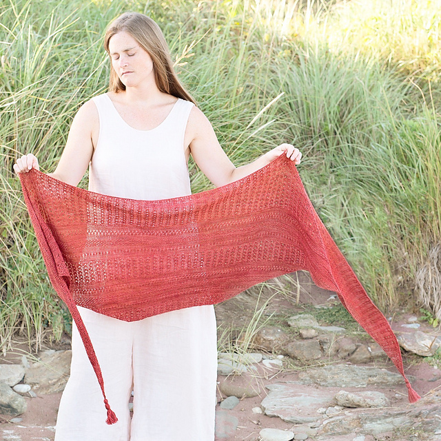 Luce Shawl