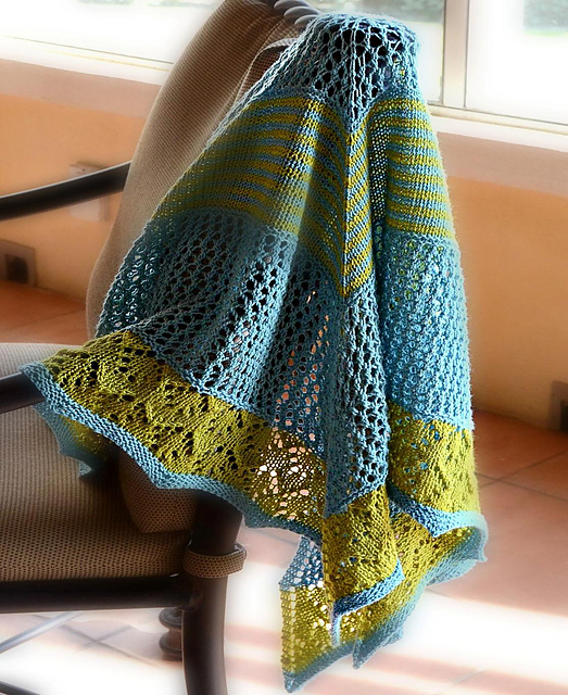 The Traveling Companion Shawl