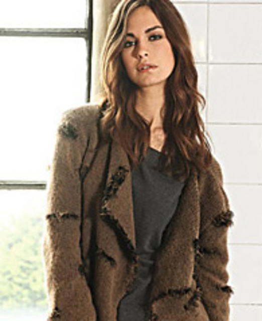 # 048 Jacke mit Einstrickflächen