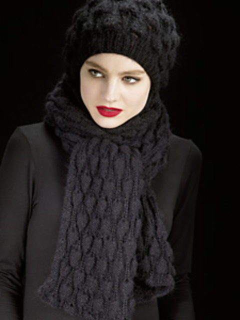 #05 Black Shawl & Hat