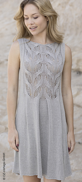 # 24 Kleid mit Ajourzöpfen