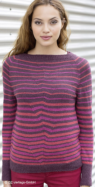 # 24 Pulli mit Streifen