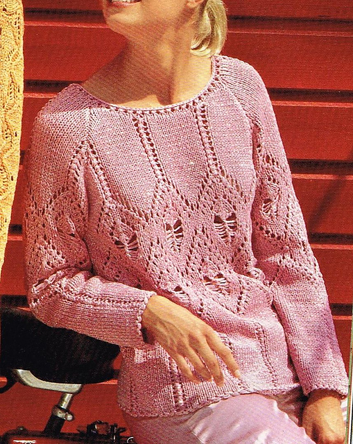 Rose Pulli mit Lochmuster