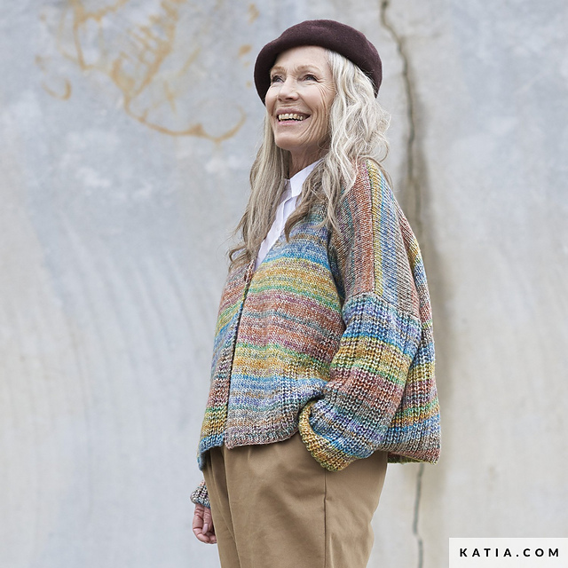 10-47 Kurze Oversize-Jacke