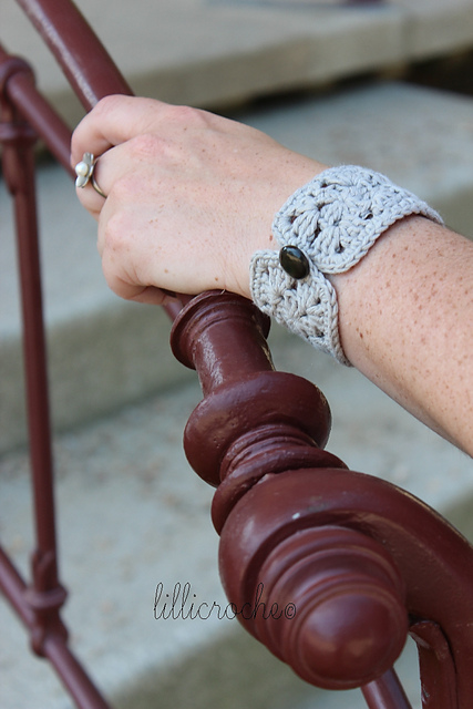 Granny Square Cuff