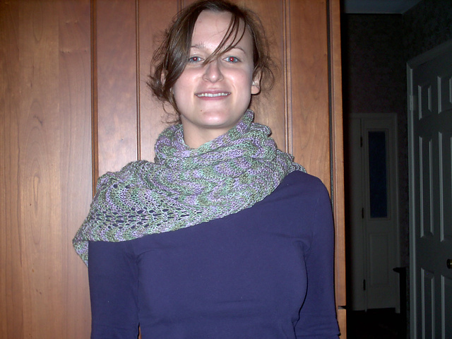 Anne Feather & Fan Scarf