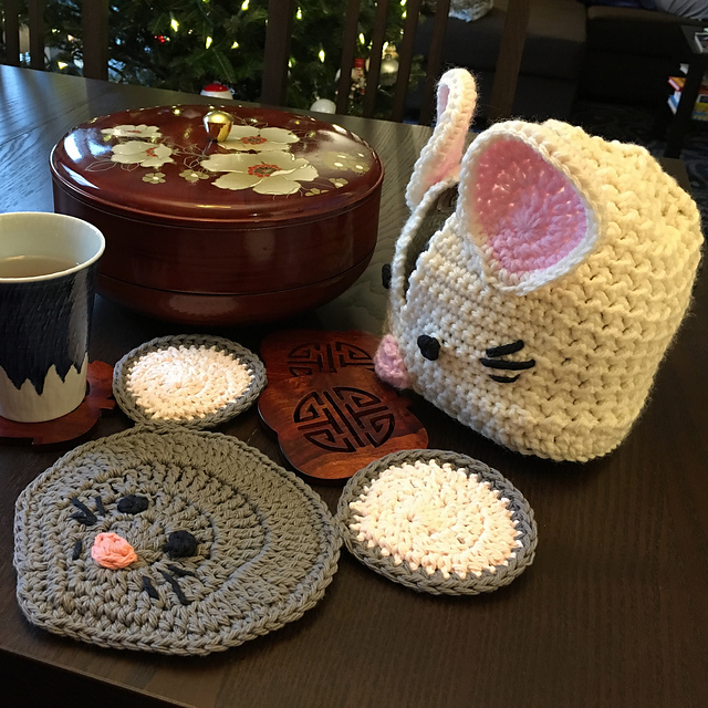 Mouse Potholder & Teapot Cozy