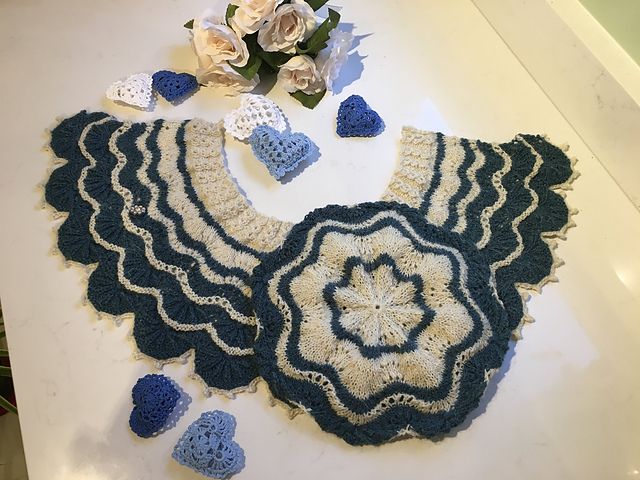Frozen Waves Neckwarmer & Hat