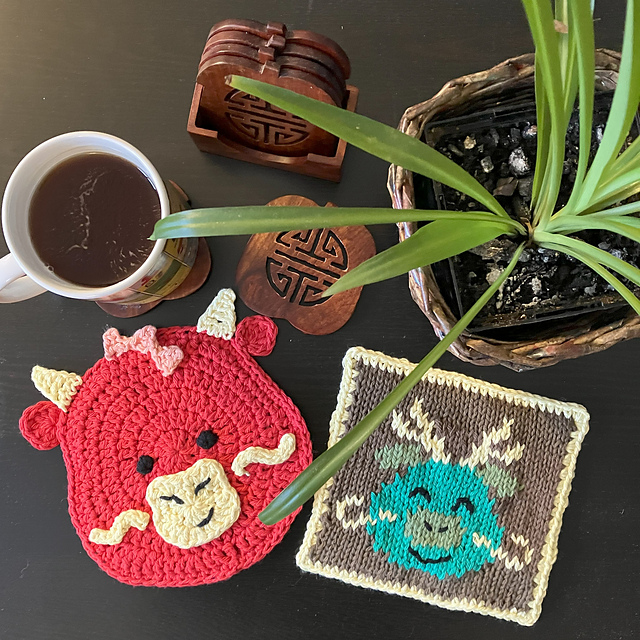 Dragon Potholders 2 Styles