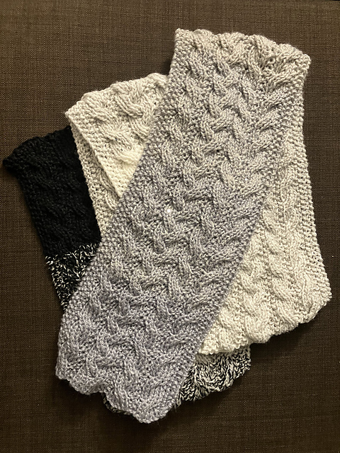 美品♡Deuxieme Classe Cable Scarf Deuxieme Classe（ドゥーズィエムクラス）の「Cable Scarf（マフラー