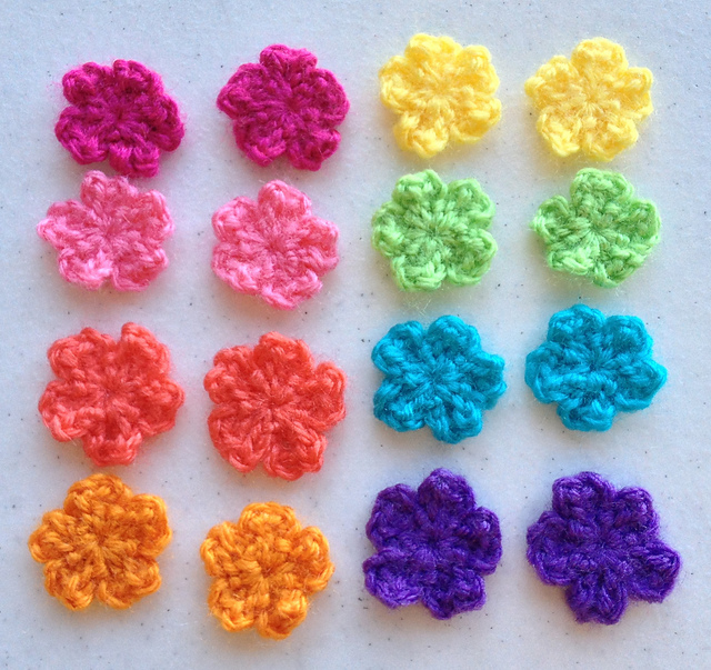 Small Crochet Flower