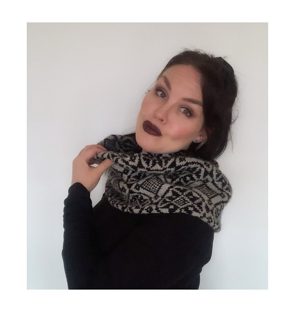 December Cowl