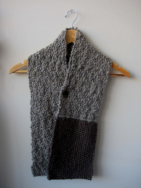 Waterfall basket scarf