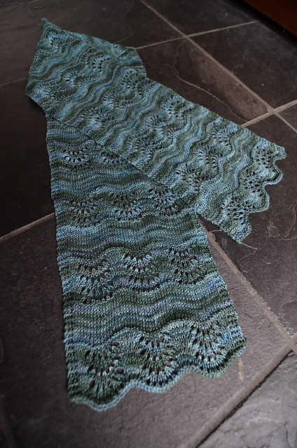 Feather and fan scarf