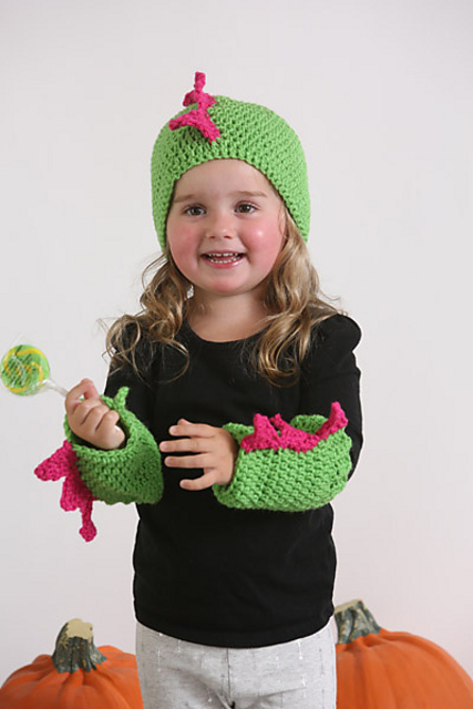Dizzy Dino Hat & Arm Warmers