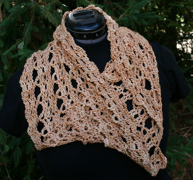 Spiral Bruges Cowl