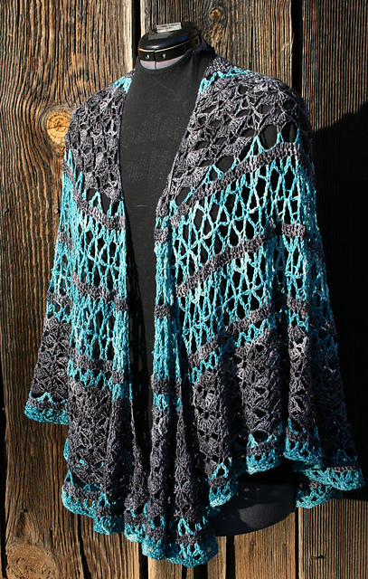 Tuesday on the Thames Shawl