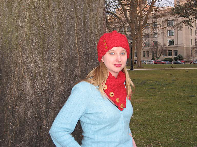 Braided Cable Buttoned Cowl
