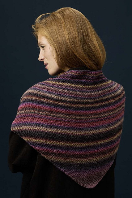 800-009-001 Triangular shawl