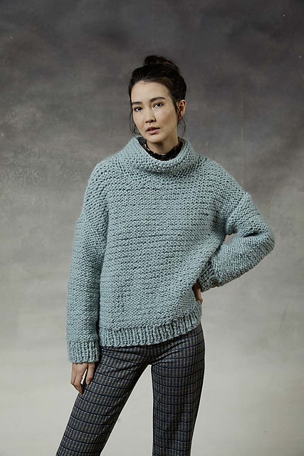 990-196-001 Sweater