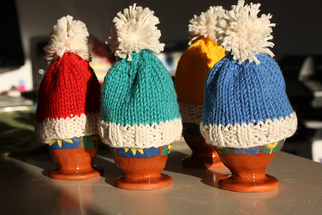 Eierwärmer Bommelmütze - Egg Cozy Pompom Hat