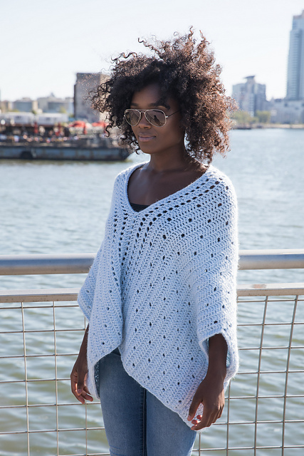 Simple Stitch Top (Crochet)