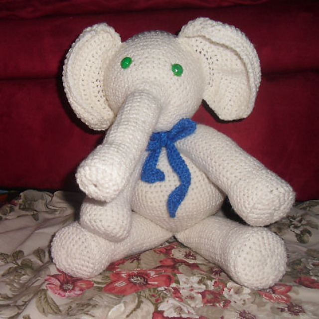 Apple the Elephant