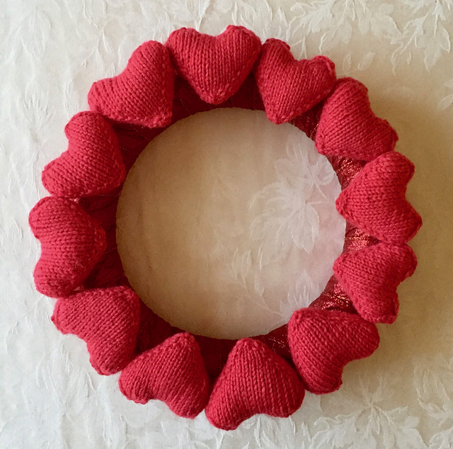 Puffy Heart Wreath