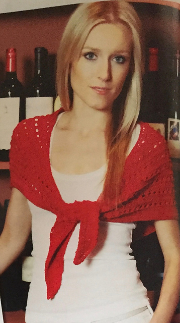 Learn to Make a Double Triangle: Ladybug Shawl