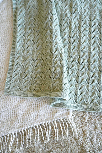 Vintage Lace Blanket - Bc139