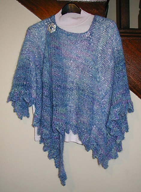 On the Square Shawl  (AC-011)