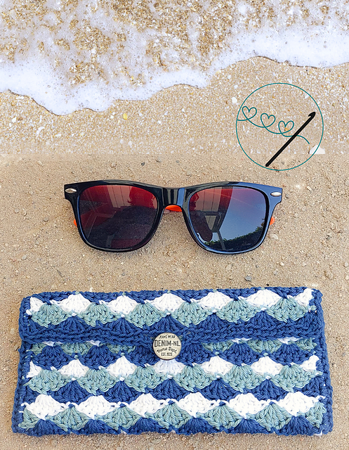 Shells Sunglasses Case