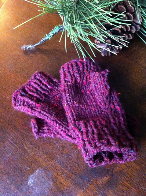 Bulky fingerless mittens