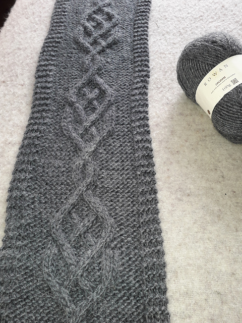 Hot love scarf