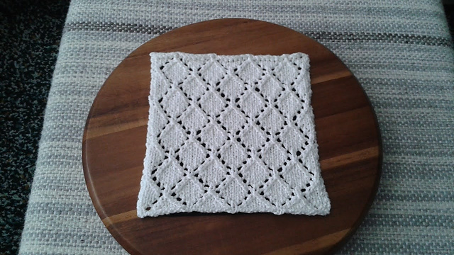 52 Lace Diamonds