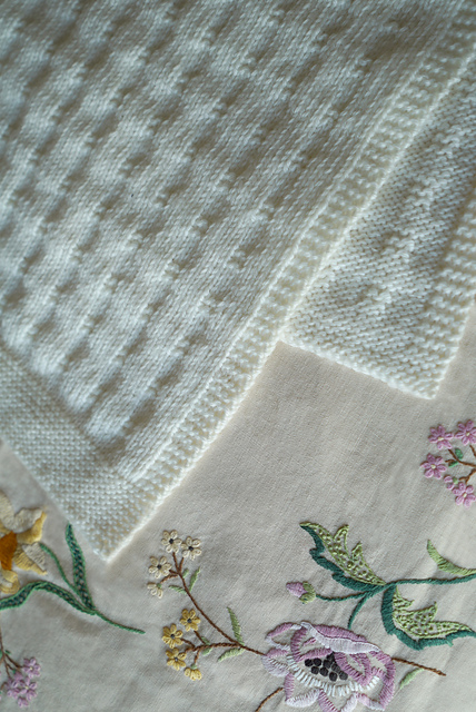 Little Squares Blanket - Bc44