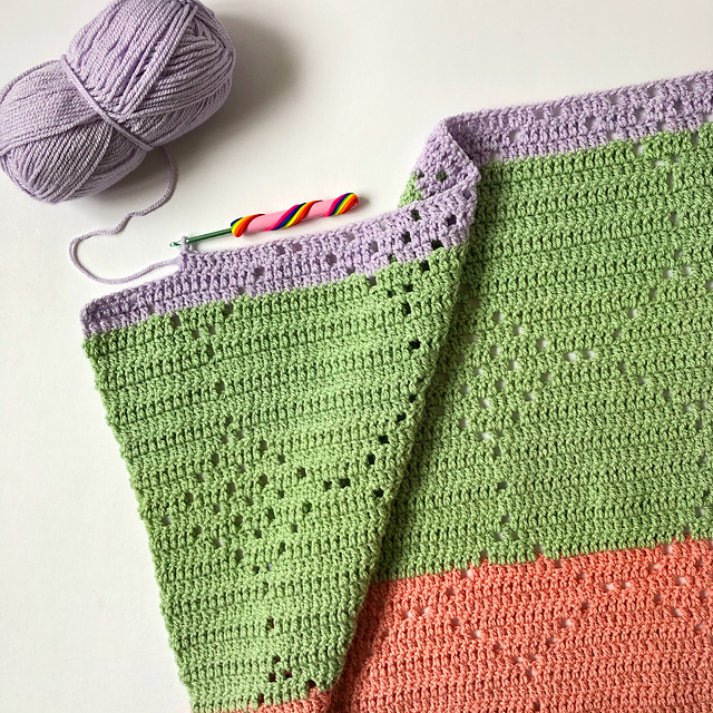 Scattered Diamonds Blanket