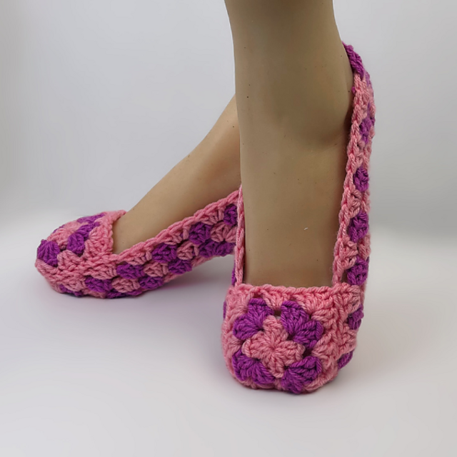 2 Granny Square Slippers
