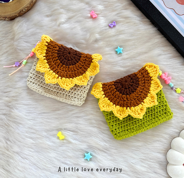 Sunflower purse