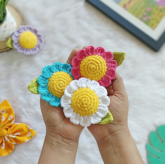 Daisy flower