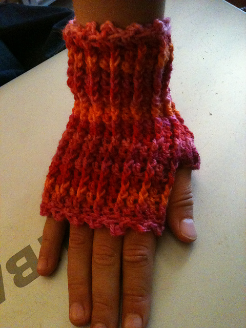 Pink Zebra Mitts