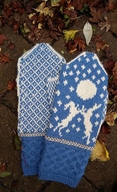 The Doulton Hares Mittens