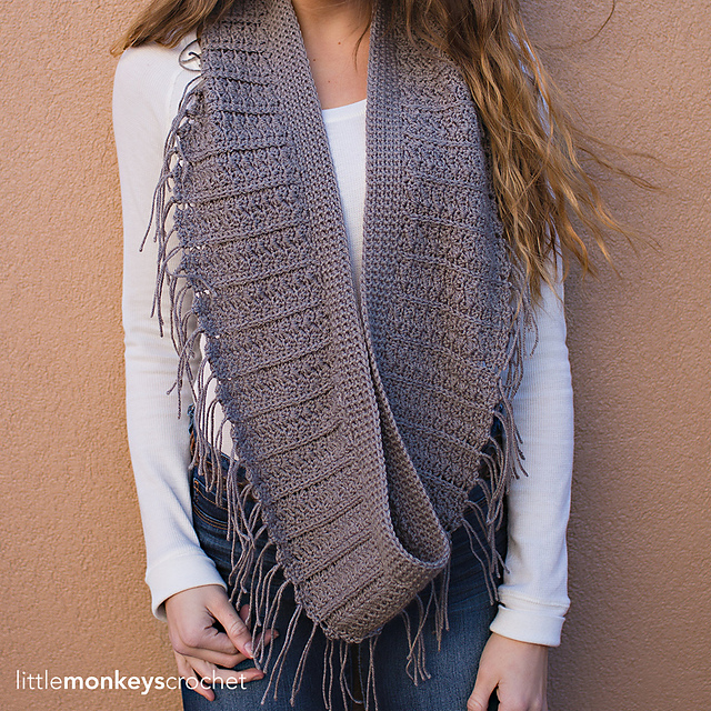 Yenni Fringe Scarf