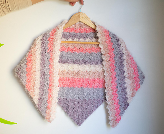 Dreamy Petal Shawl