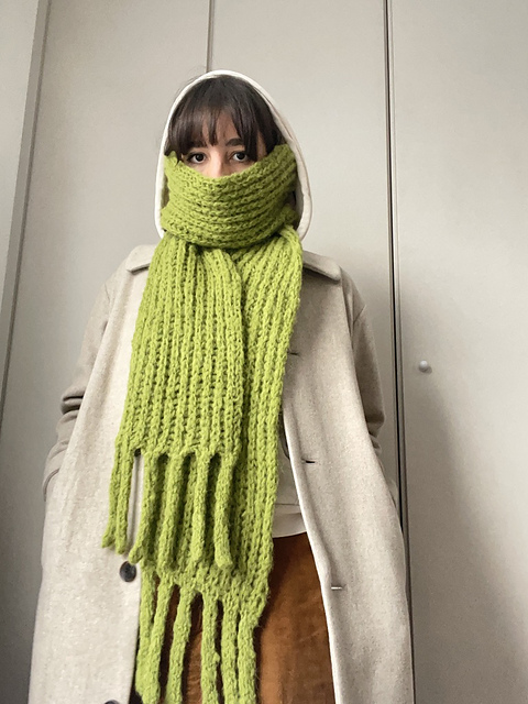 Oscar Scarf