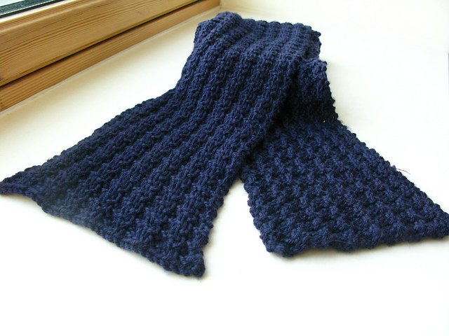 Klein Scarf
