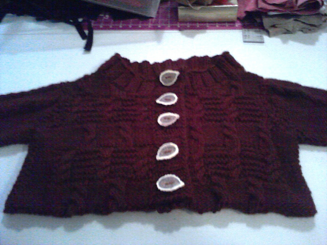 Cabled Cachet