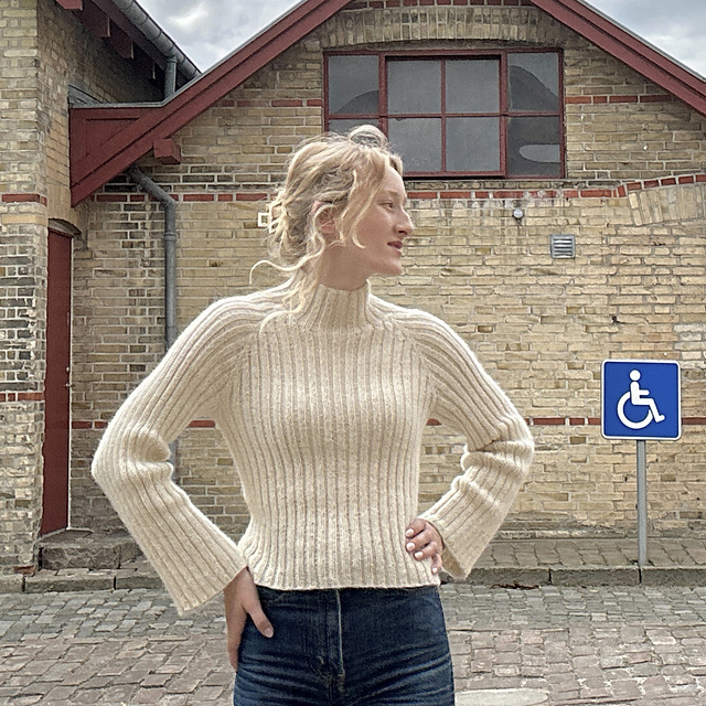 Alva Jumper